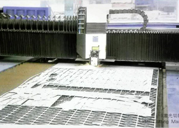 �����и��O��